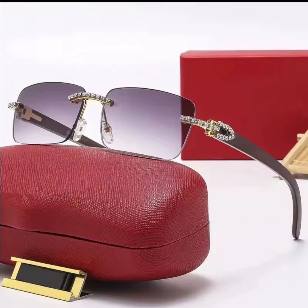 Black and Gold Rimless Sunglasses with Gradient Lenses